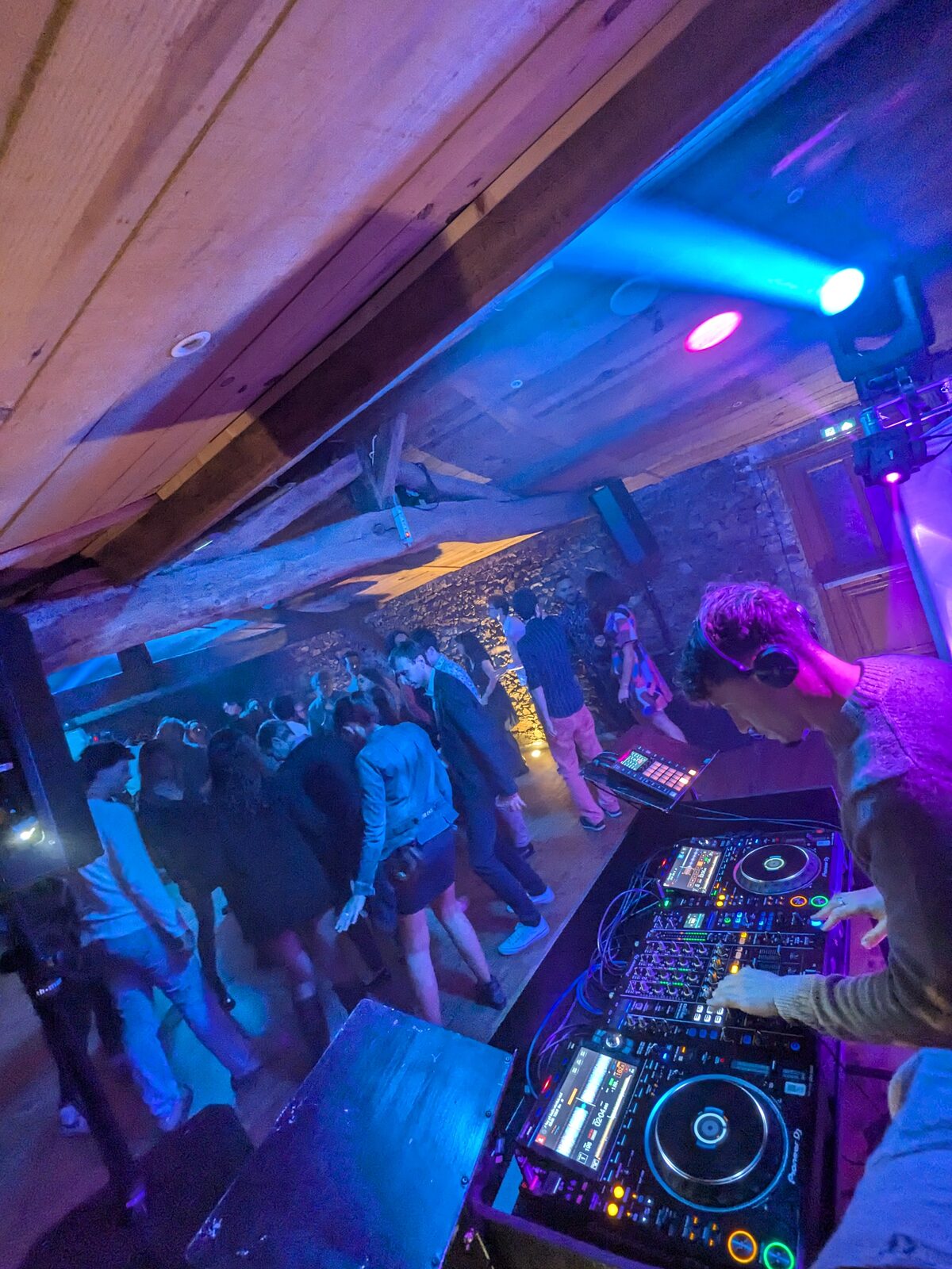 Vue DJ soirée